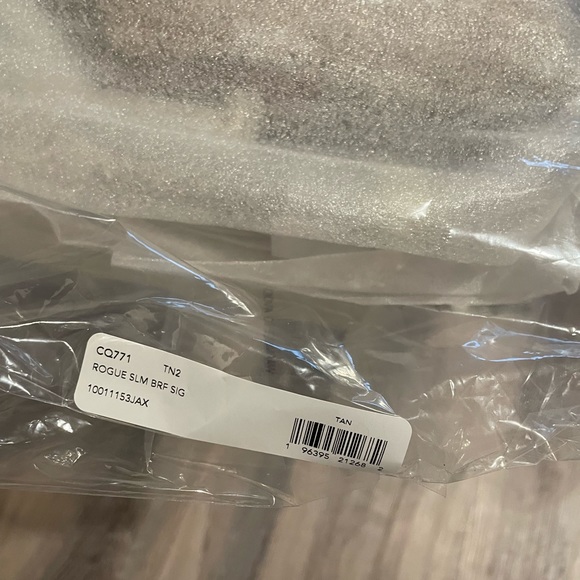 Coach Rogue Slim Brief 25 in Signature Canvas - Picture 8 of 9